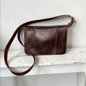 Vintage Liz Claiborne Brown Leather Y2K Equestrian Style Flap Crossbody Bag